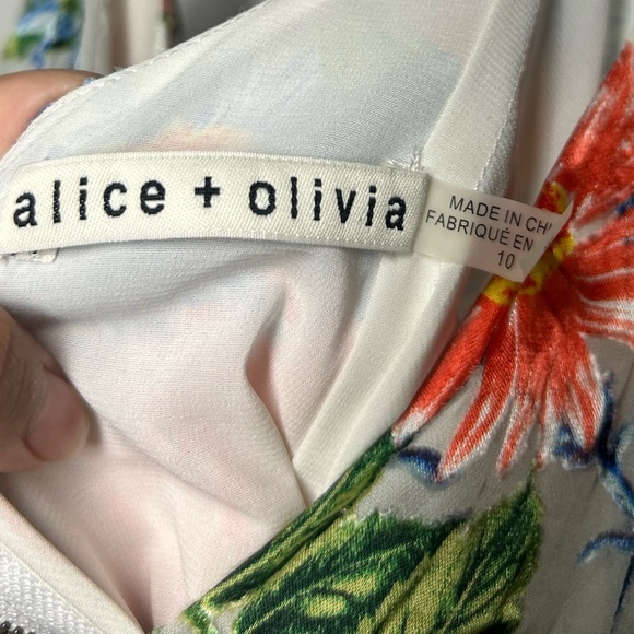 Alice + Olivia Alves Floral Cold Shoulder Silk Blend Dress size 10 - Picture 12 of 14